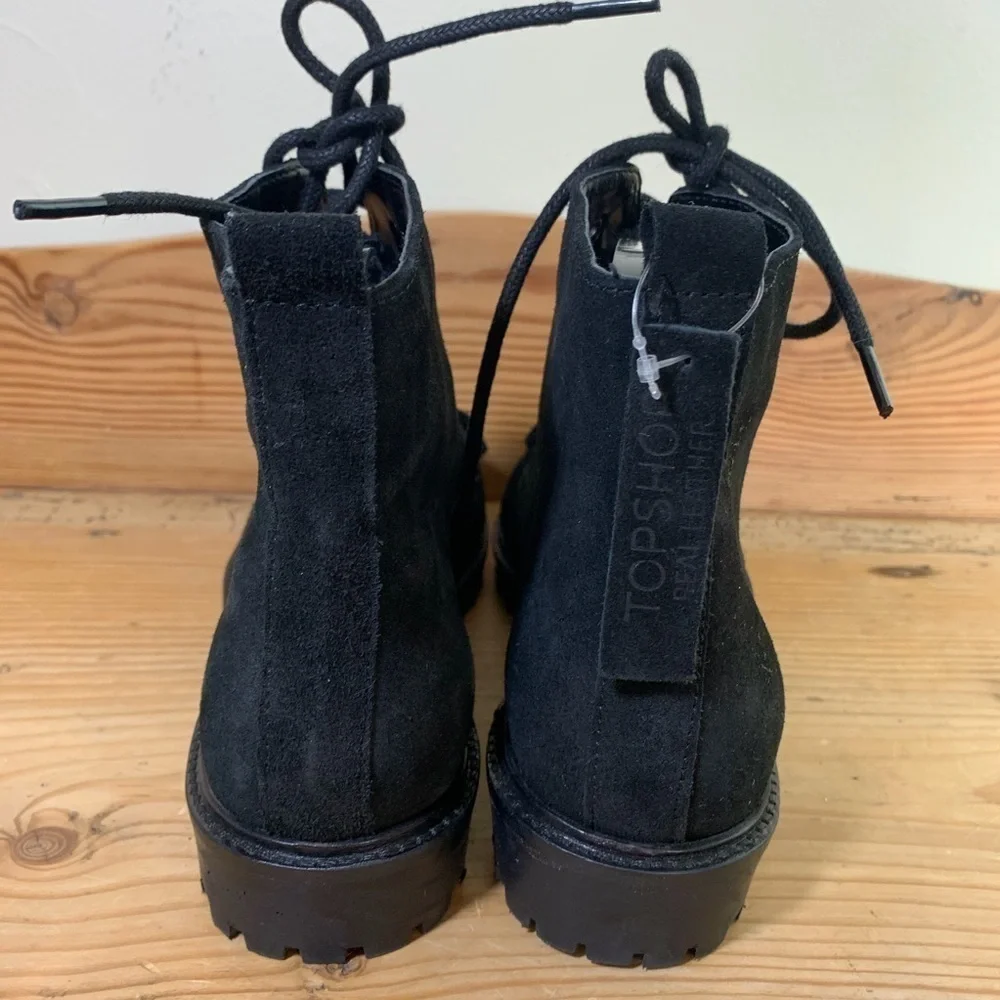 TOP SHOP BLACK SUEDE AND FAUX FUR BOOTIES